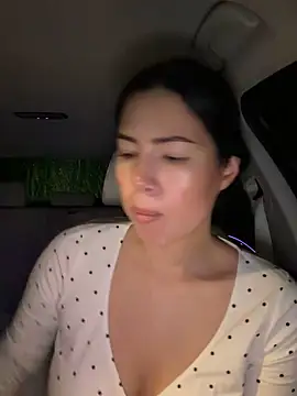 clairewntr online show from 11.28.25