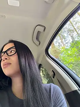 clairewntr online show from 05.02.26