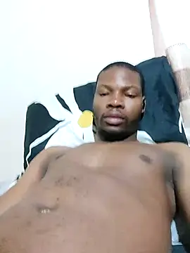 Snapshot of Malibongwe17 chatting on 09.11.25 Malibongwe17 online show from 09.11.25