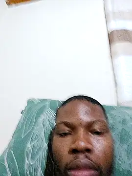 Snapshot of Malibongwe17 chatting on 09.13.25 Malibongwe17 online show from 09.13.25