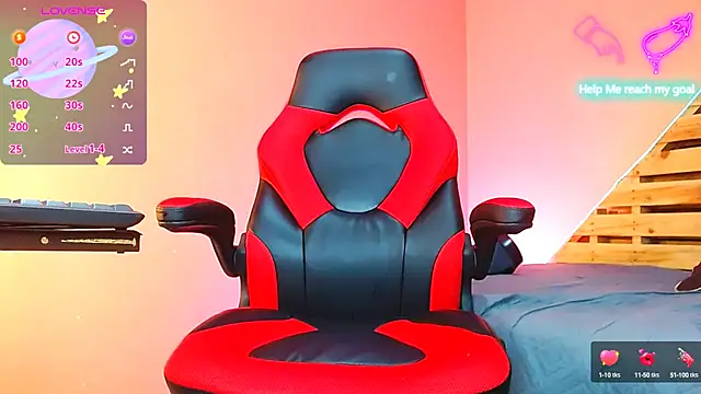 Snapshot of sexxgods chatting on 12.19.24 sexxgods online show from 12.19.24