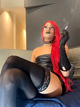 Snapshot of Lia_Jones77 chatting on 10.18.25 Lia Jones77 online show from 10.18.25