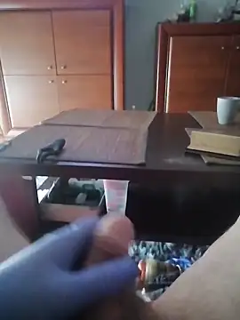 Snapshot of bwcfleshlight chatting on 11.14.25 bwcfleshlight online show from 11.14.25