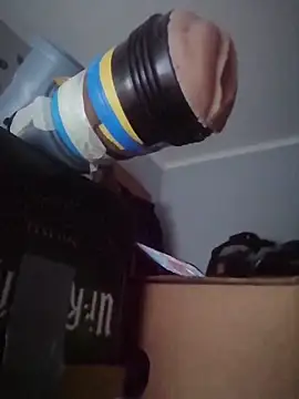 Snapshot of bwcfleshlight chatting on 12.19.25 bwcfleshlight online show from 12.19.25