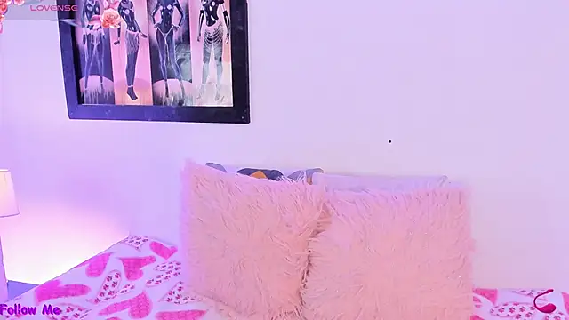 SophieRossi online show from 09.14.25