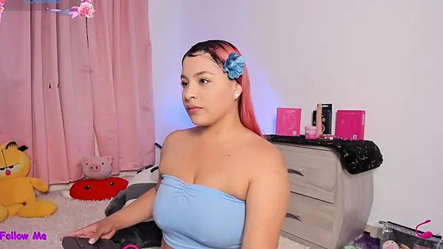 SophieRossi online show from 02.22.26