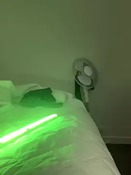 Snapshot of fireearthwaterair chatting on 02.04.25 fireearthwaterair online show from 02.04.25