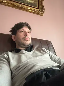 Snapshot of Taxidriver1988 chatting on 02.07.25 Taxidriver1988 online show from 02.07.25