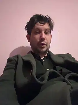 Snapshot of Taxidriver1988 chatting on 02.17.25 Taxidriver1988 online show from 02.17.25