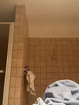 Snapshot of Taxidriver1988 chatting on 03.21.25 Taxidriver1988 online show from 03.21.25