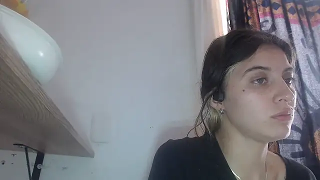 Snapshot of mariecam420 chatting on 01.02.25 mariecam420 online show from 01.02.25