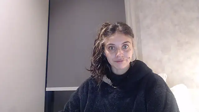 Snapshot of mariecam420 chatting on 01.07.25 mariecam420 online show from 01.07.25