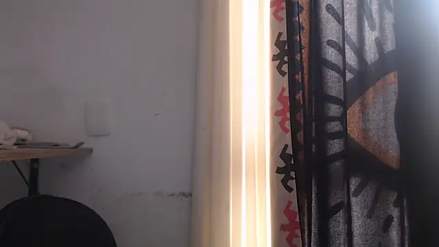 Snapshot of mariecam420 chatting on 01.24.25 mariecam420 online show from 01.24.25