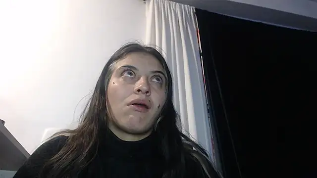 Snapshot of mariecam420 chatting on 01.29.25 mariecam420 online show from 01.29.25