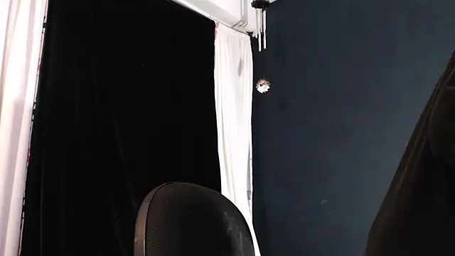 Snapshot of mariecam420 chatting on 01.31.25 mariecam420 online show from 01.31.25