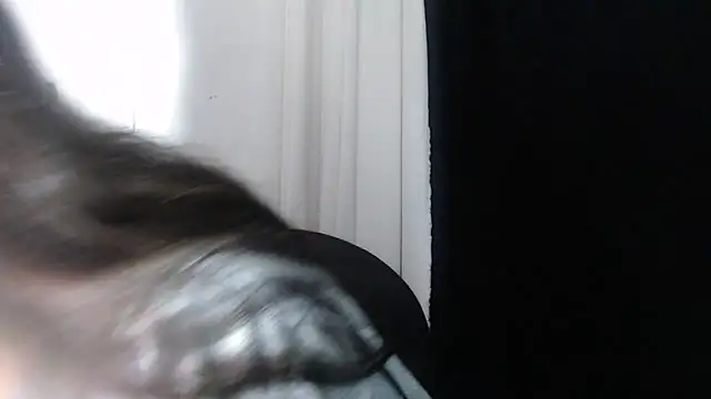 Snapshot of mariecam420 chatting on 03.01.25 mariecam420 online show from 03.01.25