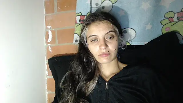 Snapshot of mariecam420 chatting on 03.09.25 mariecam420 online show from 03.09.25