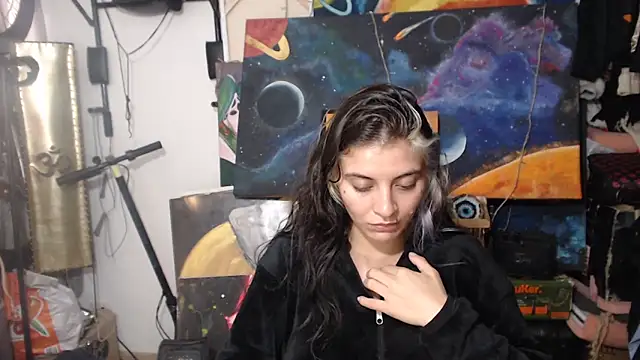 Snapshot of mariecam420 chatting on 03.09.25 mariecam420 online show from 03.09.25