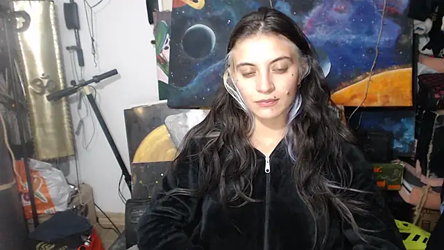 Snapshot of mariecam420 chatting on 03.09.25 mariecam420 online show from 03.09.25