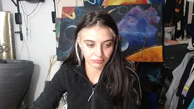 Snapshot of mariecam420 chatting on 03.15.25 mariecam420 online show from 03.15.25