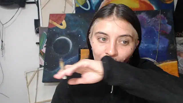 Snapshot of mariecam420 chatting on 03.20.25 mariecam420 online show from 03.20.25