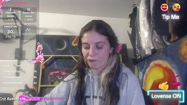 Snapshot of mariecam420 chatting on 09.09.25 mariecam420 online show from 09.09.25