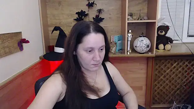 JosieJun  online show from 11.04.25