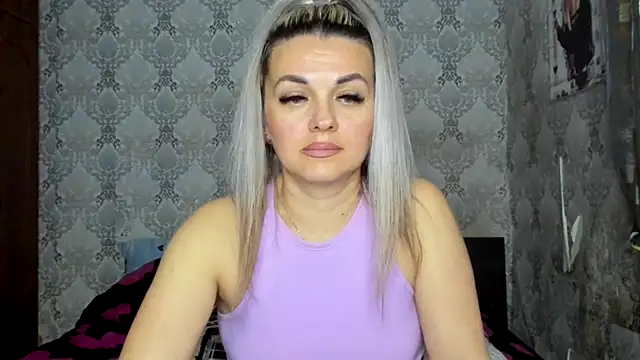 NicoletMoore online show from 03.13.25