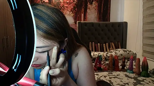 Snapshot of sofia23dirty chatting on 06.16.26 sofia23dirty online show from 06.16.26
