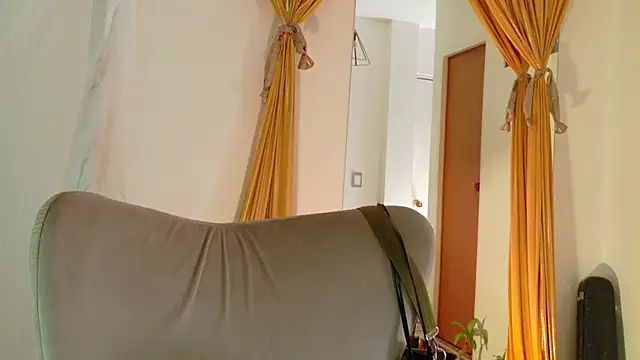 magali 19 online show from 06.24.26