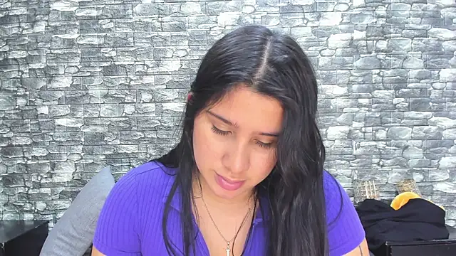 Snapshot of MiaCelestte chatting on 03.12.25 MiaCelestte online show from 03.12.25