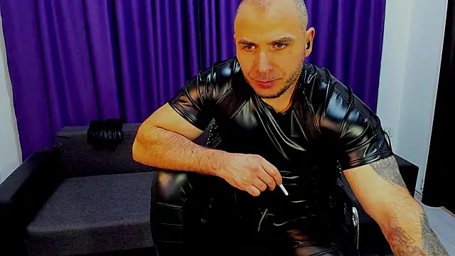 Anthony Hard online show from 02.06.25