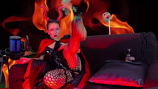 MistressSlut1 online show from 03.07.26