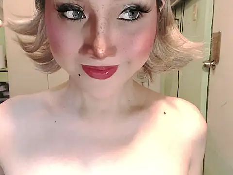 Ezradeliciosa online show from 05.29.26