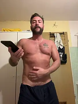 Snapshot of 2guysforu chatting on 03.14.25 2guysforu online show from 03.14.25