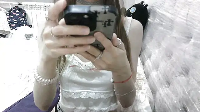 Snapshot of KittyBounty chatting on 07.08.26 KittyBounty online show from 07.08.26