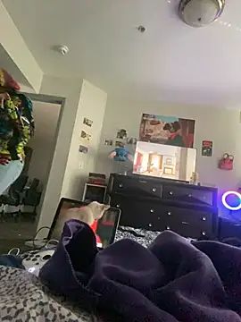 Snapshot of CutieFrmthehood chatting on 01.03.25 CutieFrmthehood online show from 01.03.25