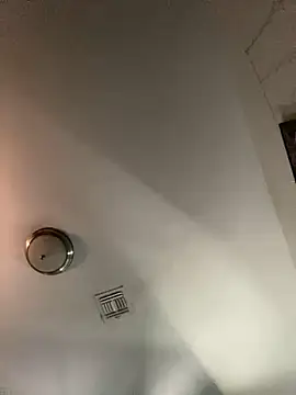 Snapshot of CutieFrmthehood chatting on 01.24.25 CutieFrmthehood online show from 01.24.25