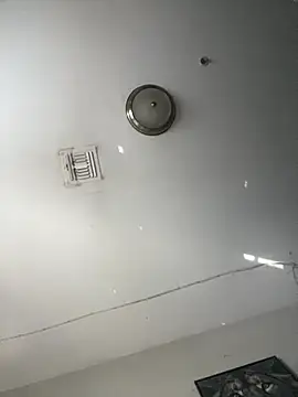 Snapshot of CutieFrmthehood chatting on 10.10.25 CutieFrmthehood online show from 10.10.25