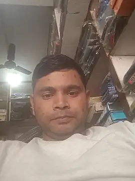 Snapshot of Boost-145 chatting on 11.15.25 Boost-145 online show from 11.15.25