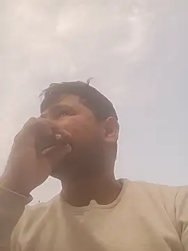 Snapshot of Boost-145 chatting on 11.30.25 Boost-145 online show from 11.30.25