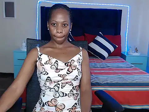 QUEENMANDYY online show from 03.20.26