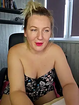 Marushka online show from 10.23.25