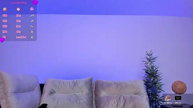 Snapshot of miataylorr1 chatting on 01.25.25 miataylorr1 online show from 01.25.25