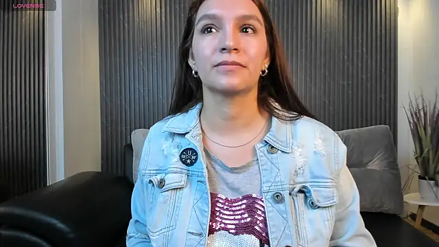 Snapshot of miataylorr1 chatting on 03.13.25 miataylorr1 online show from 03.13.25