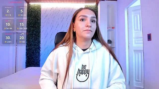 Snapshot of miataylorr1 chatting on 10.06.25 miataylorr1 online show from 10.06.25