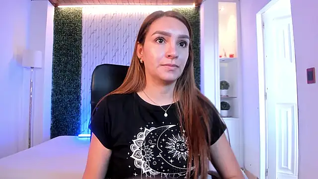 Snapshot of miataylorr1 chatting on 10.20.25 miataylorr1 online show from 10.20.25