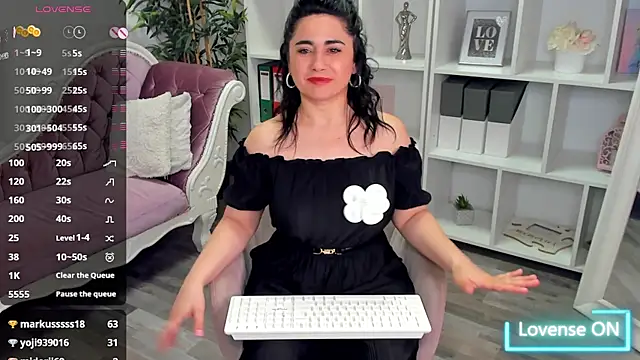 EmaBrownie online show from 06.11.26