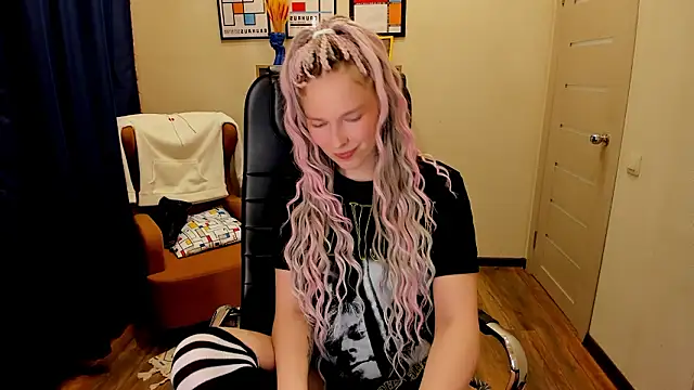  fiona Love online show from 02.25.26