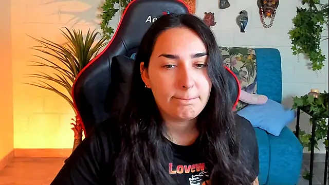 CeceliaJohnson online show from 01.31.25